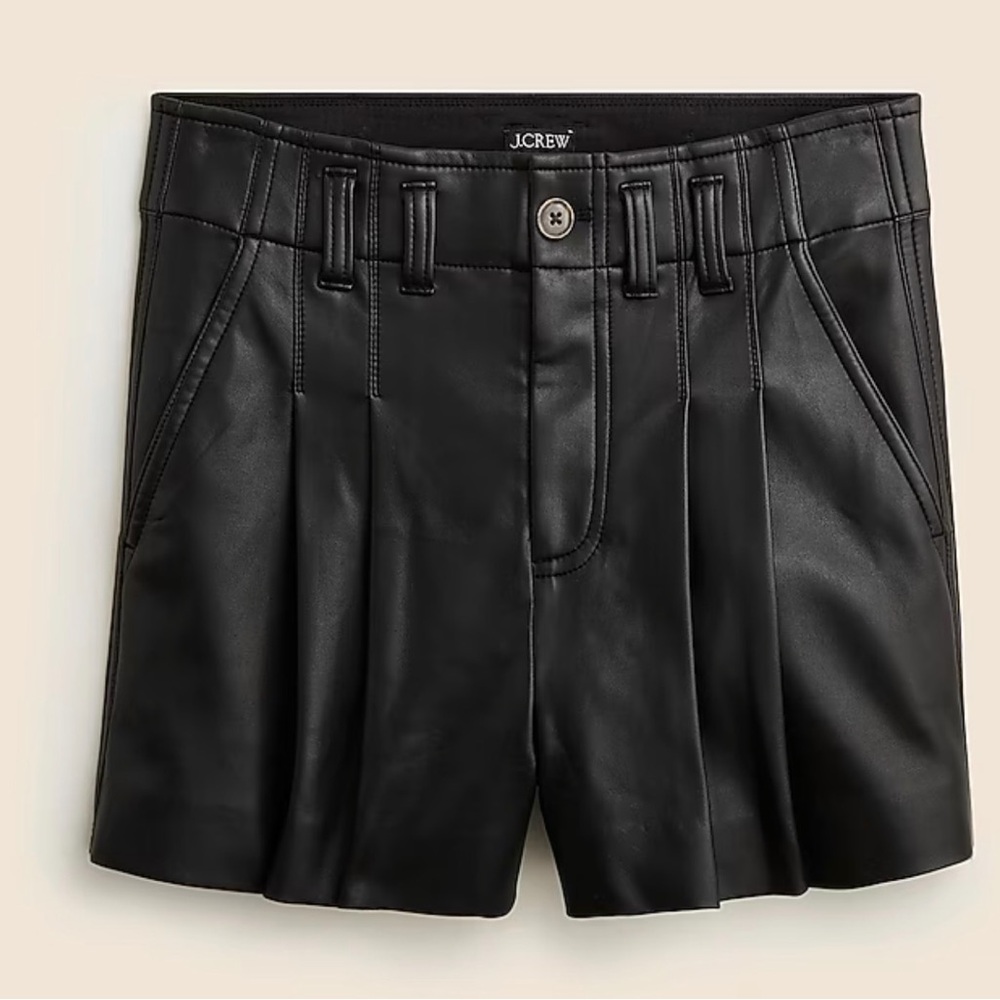 NWT JCrew Pleated trouser short in faux leather